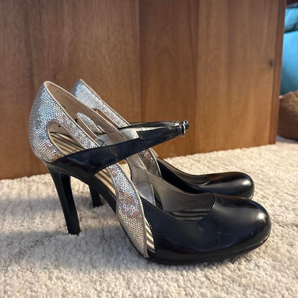 Unbranded Women's Black and Silver Footwear